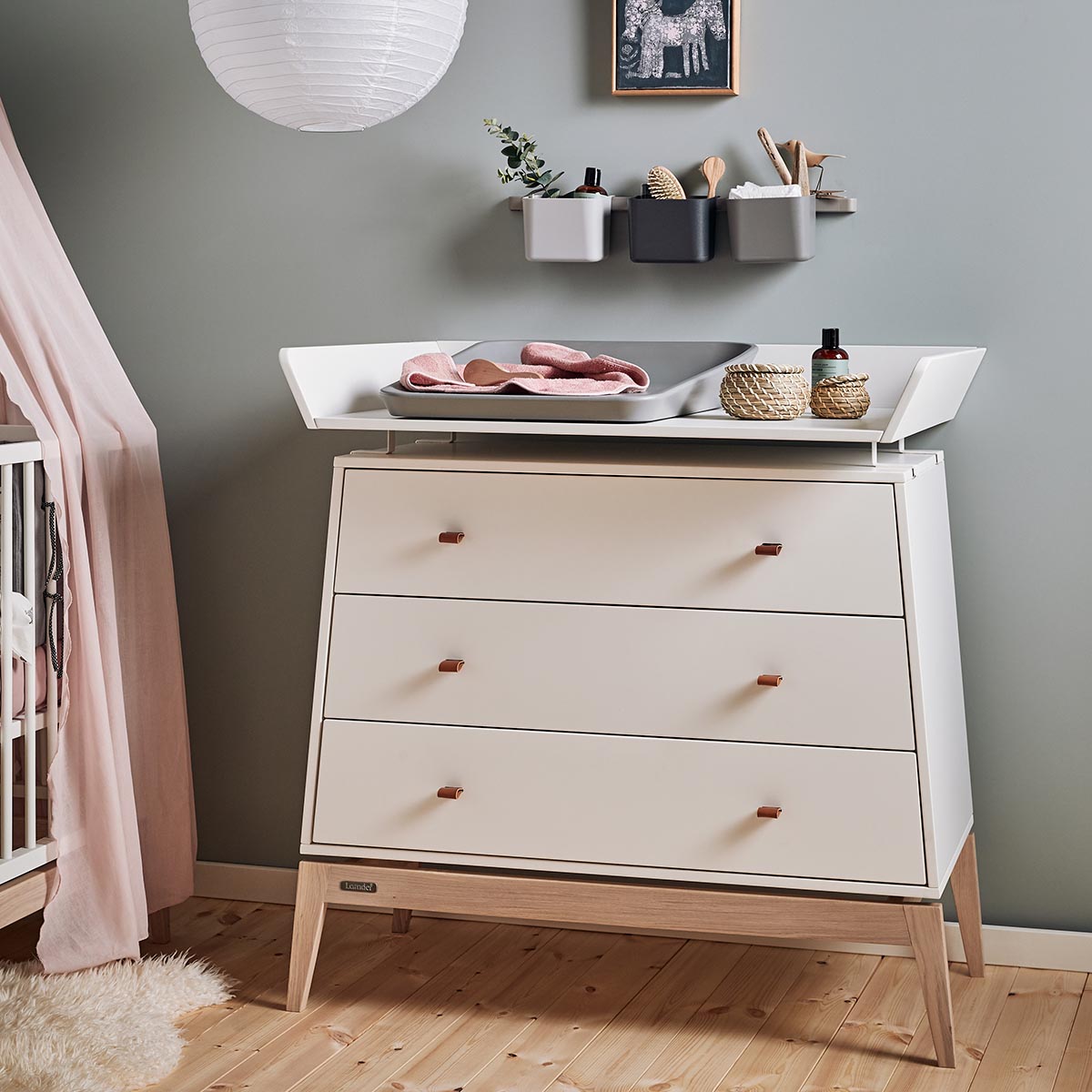 Leander Luna Dresser Changing Unit Carton Damage