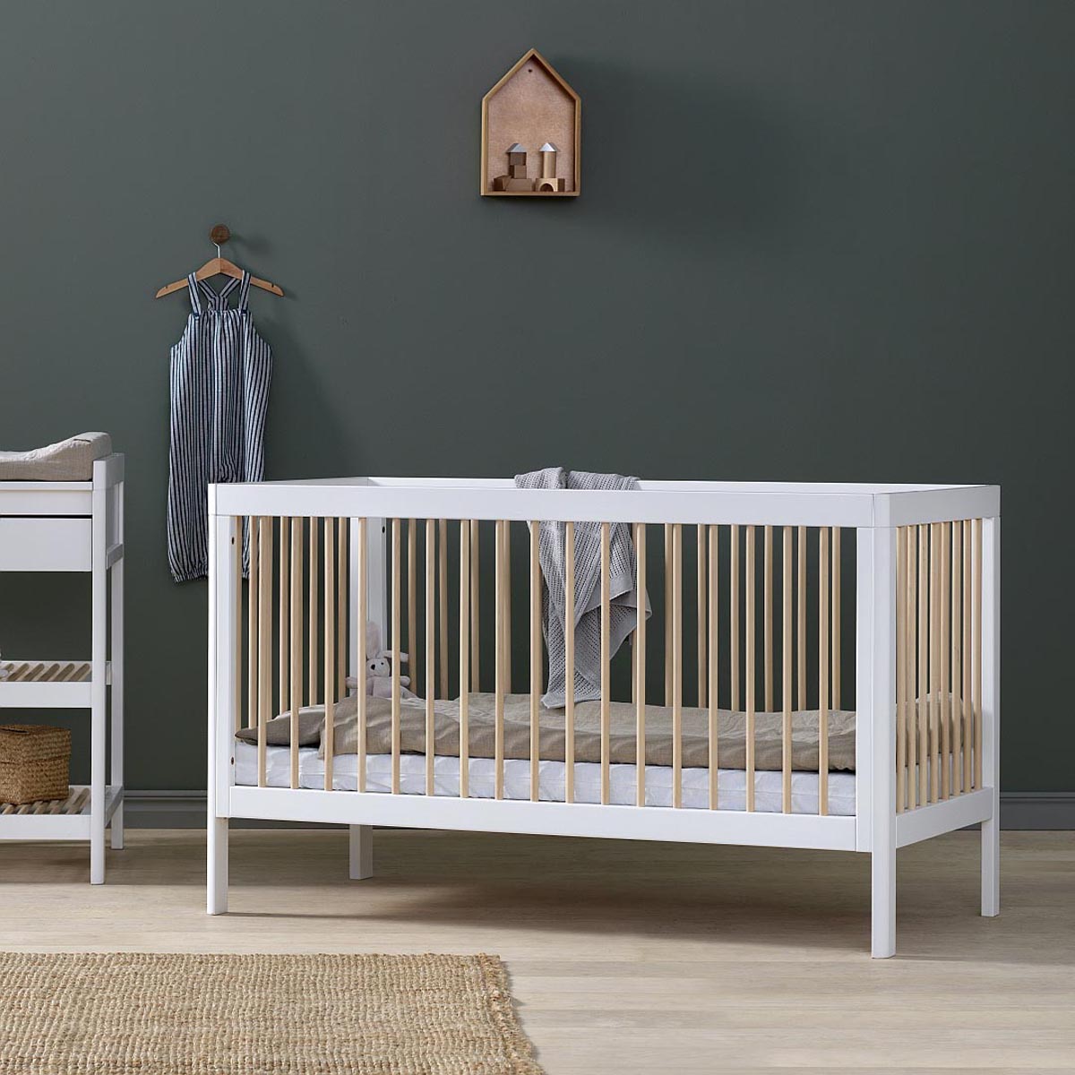 Troll Lukas Cot Ex-Display - White with Whitewash