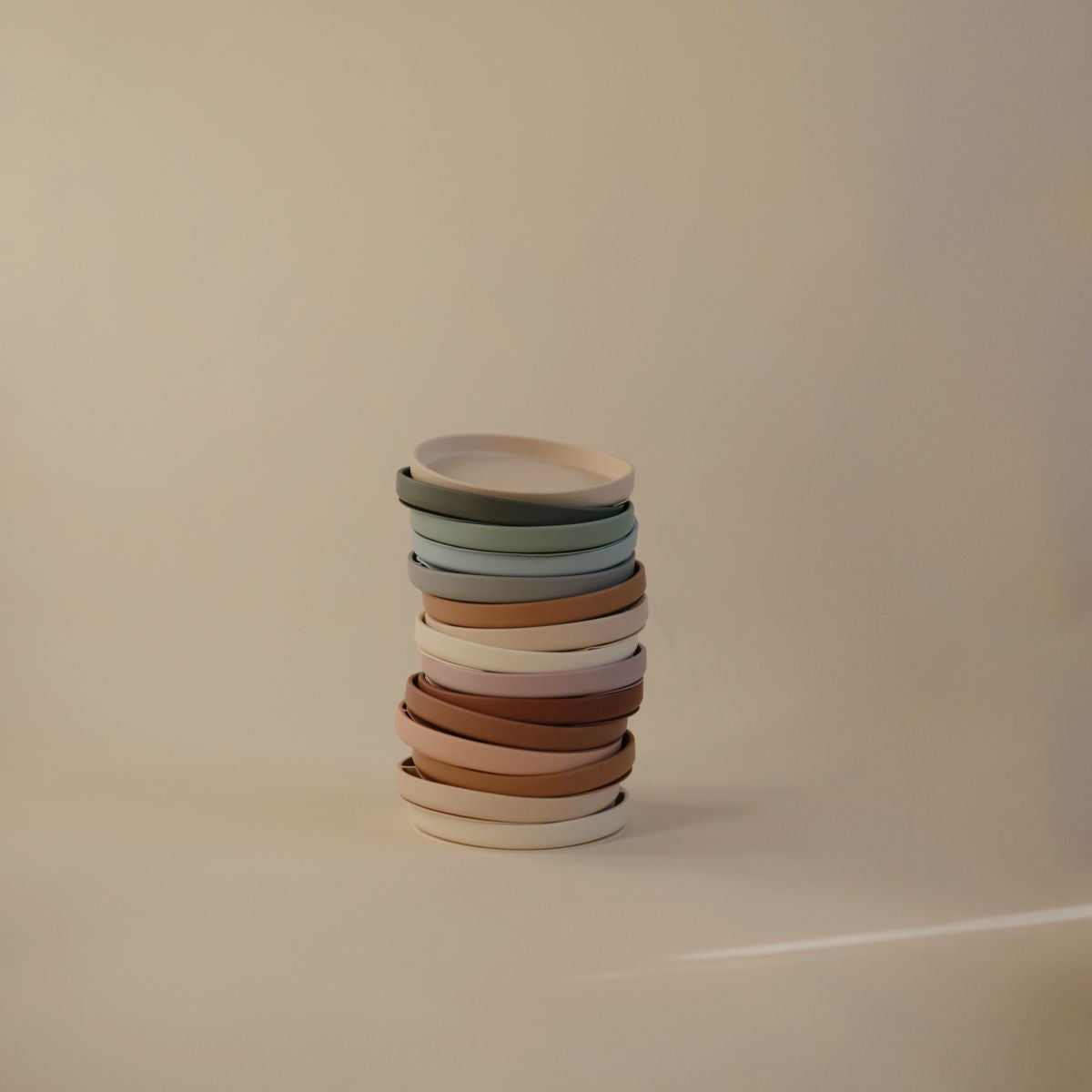 Mushie Silicone Classic Plate