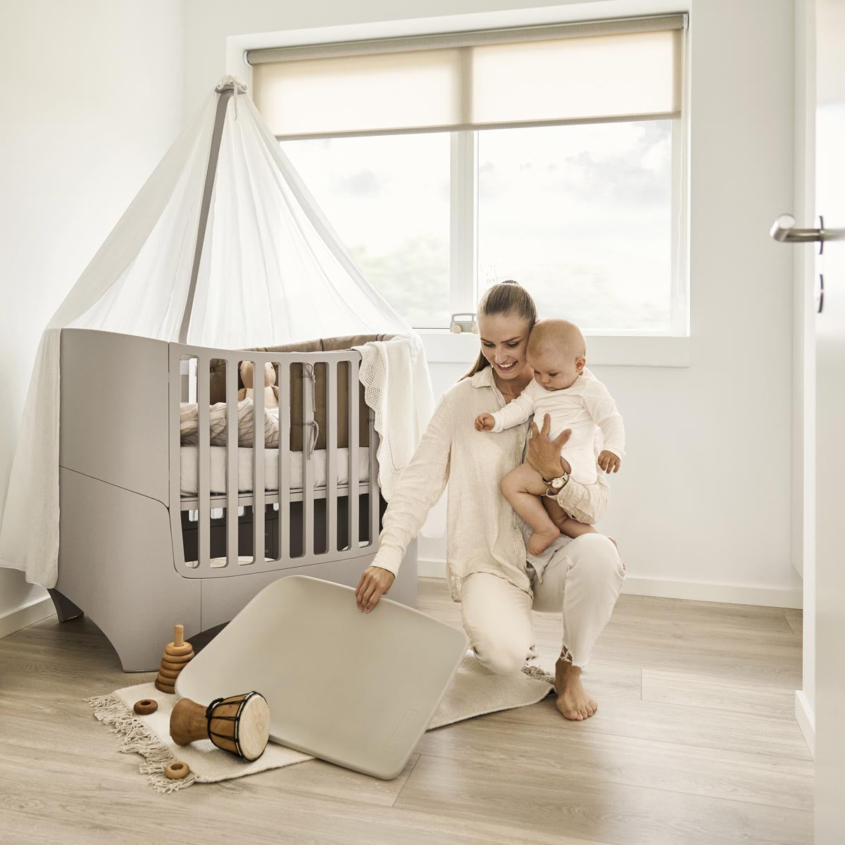 Leander Classic Cot - Cappuccino